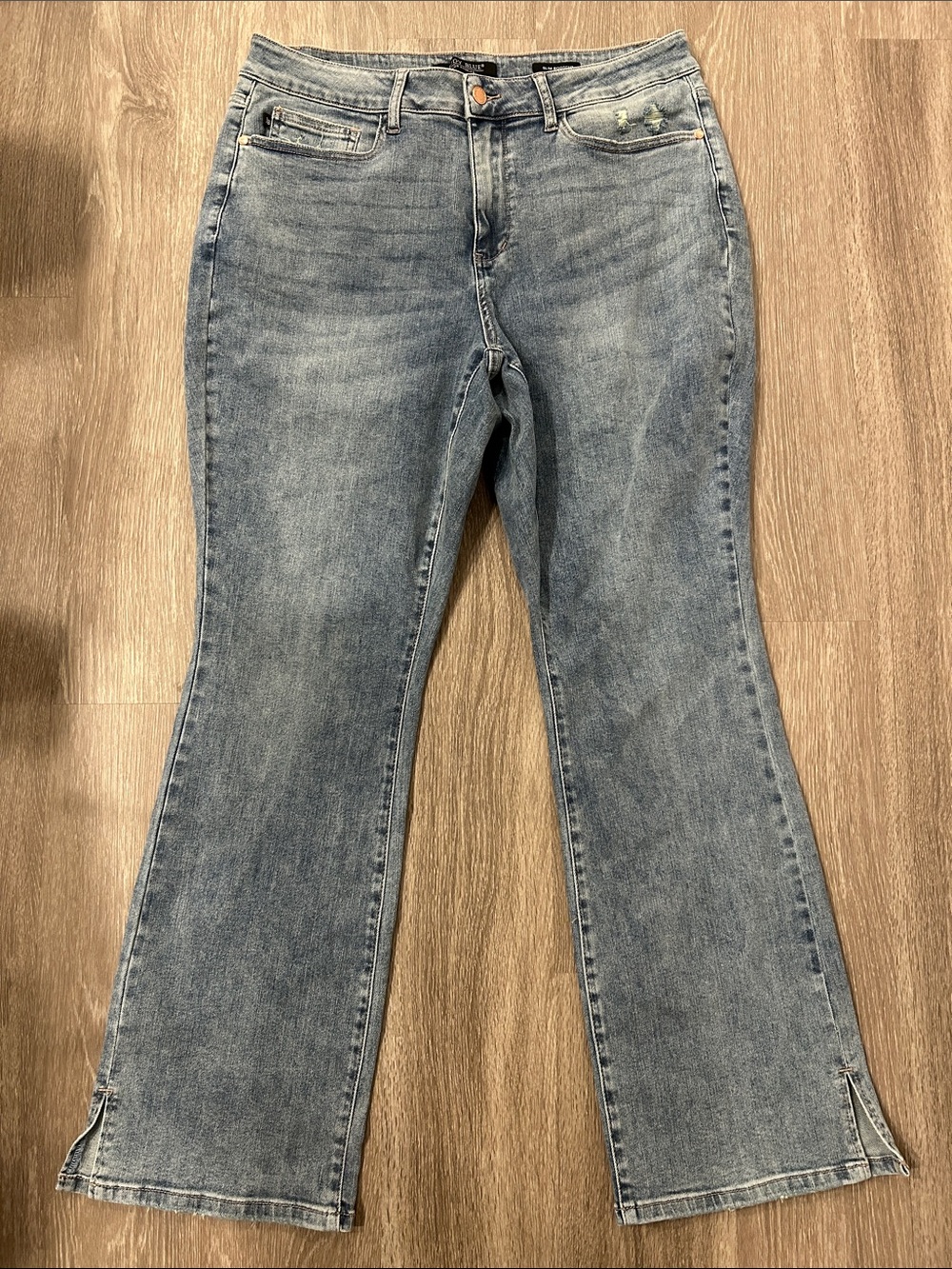 Judy Blue - Slim Bootcut Jeans